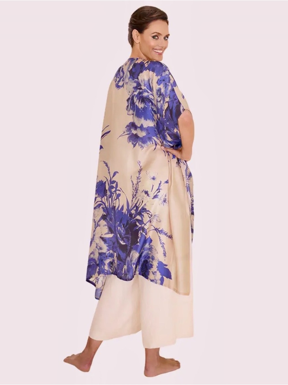 POWDER Beach Wrap Kimono China Blue Blooms